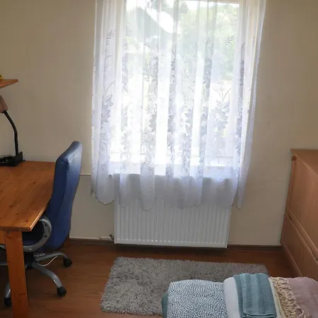 Appartamento Nyugvopont Vendeghaz *